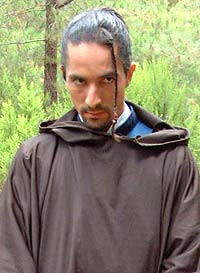 Fran Casanova interpretando un personaje en "Jedi: Jorjando su destino"