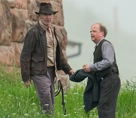 Harrison Ford y Toby Jones